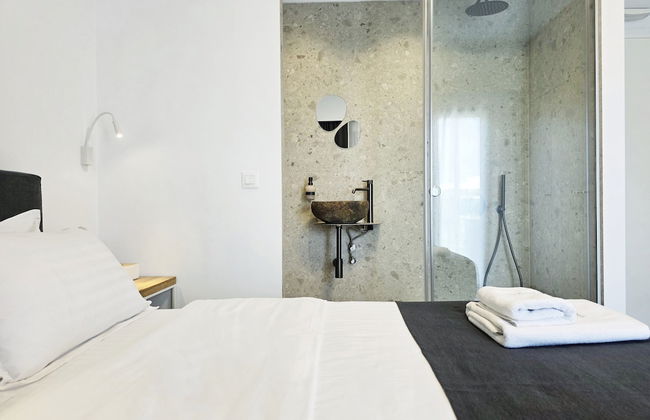 Hermes & Dione - Photo 27