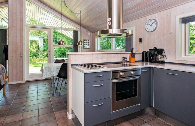 8 Person Holiday Home in Toftlund - Foto 7