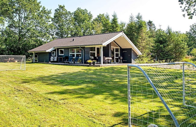 8 Person Holiday Home in Toftlund - Foto 18