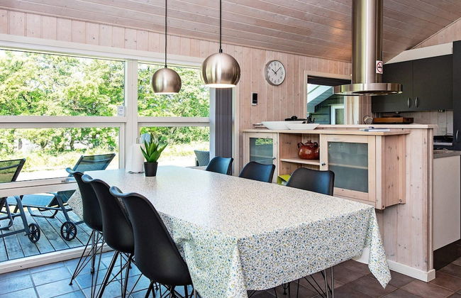 8 Person Holiday Home in Toftlund - Foto 13