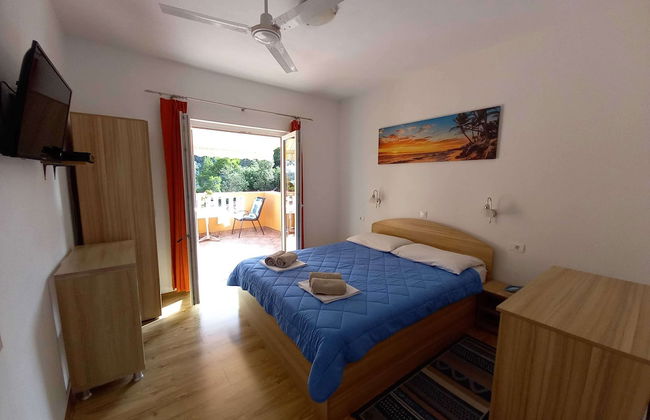 Apartments Vinko Mljet- One-bedroom Apartment With Terrace - Photo 4
