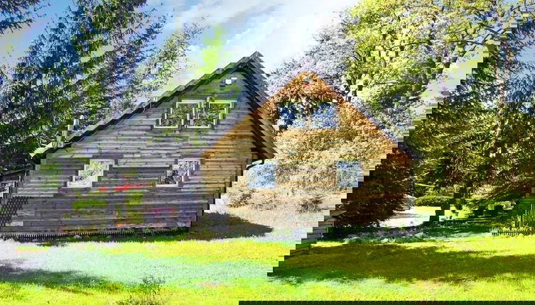 Photo 1 - Cottage With Large Garden Near Lake