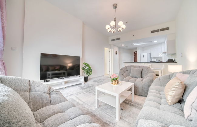 Viridis Living Chic and Spacious 1BR - Foto 15