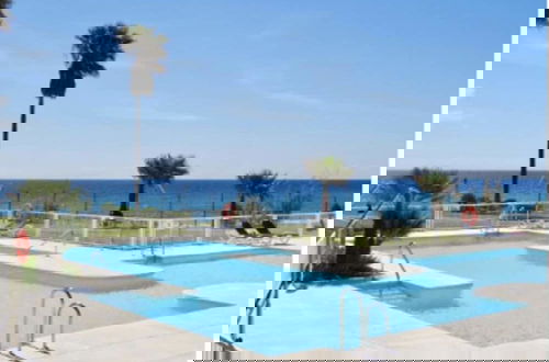 Foto 14 - Premium Luxury-casares Del Mar-seaside Apartment