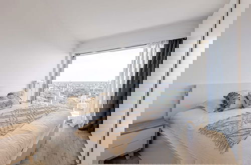 Foto 3 - Bright Apartment With City View and Terrace