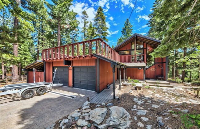 Central Clean Home with Hot Tub Near Ski - Foto 30