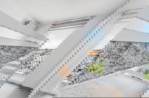 Photo 5 - Modern Apartment for Family