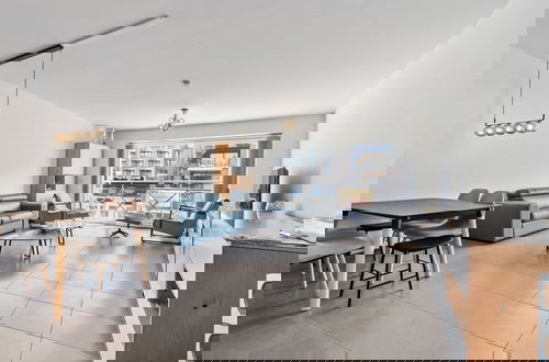 Photo 14 - Modern Apartment for Family