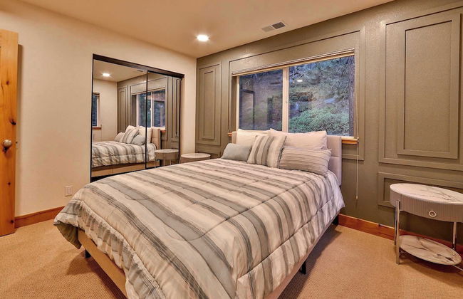 The Elevator House Sleeps 10! - Foto 7
