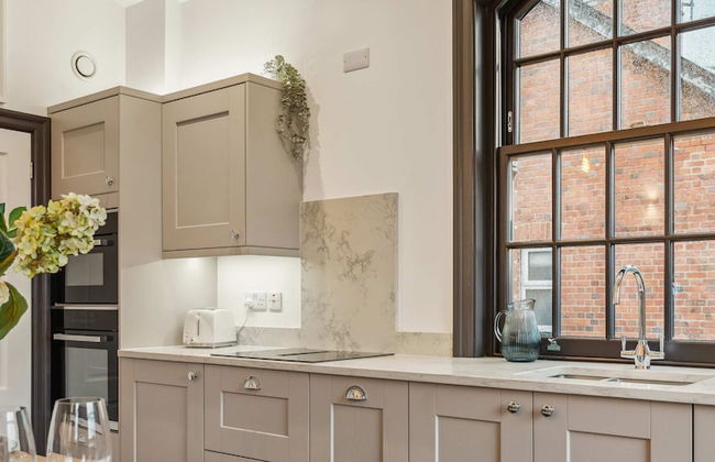 Chapel Loft - Brand New With Parking - Foto 15