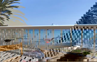 Photo 1 - Apartament In Fron Of The Sea