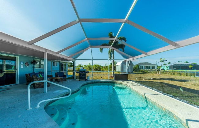 Canal Dreams 3 BR 2 BA Pool Home on the Canal - Foto 18