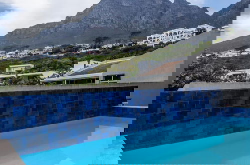 Foto 3 - Stunning Camps Bay Holiday Oasis Solange Residence