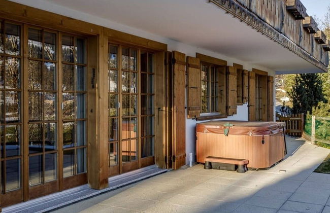 Lush Apartment With Sauna and hot tub - Photo 17