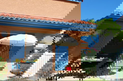 Foto 13 - Colorful Holiday Home With a in Mediterranean Style