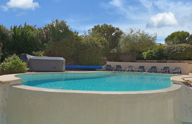 Villa With Heated Pool, Jacuzzi, Sports Field and Stunning Views - Foto 55