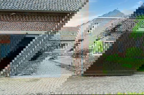 Foto 71 - Spacious Mansion in Swolgen With Garden