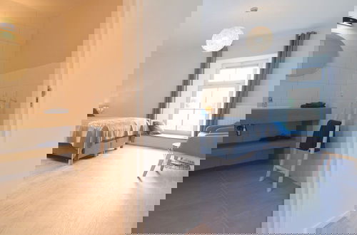 Foto 40 - Spacious Mansion in Swolgen With Garden
