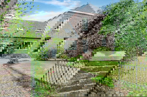 Foto 1 - Spacious Mansion in Swolgen With Garden