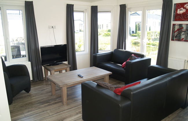 Well-kept Chalet not far From the Biesbosch - Foto 10
