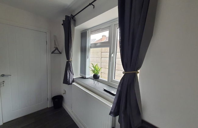 Private Room - Ensuite Bathroom - Free Parking - Foto 22
