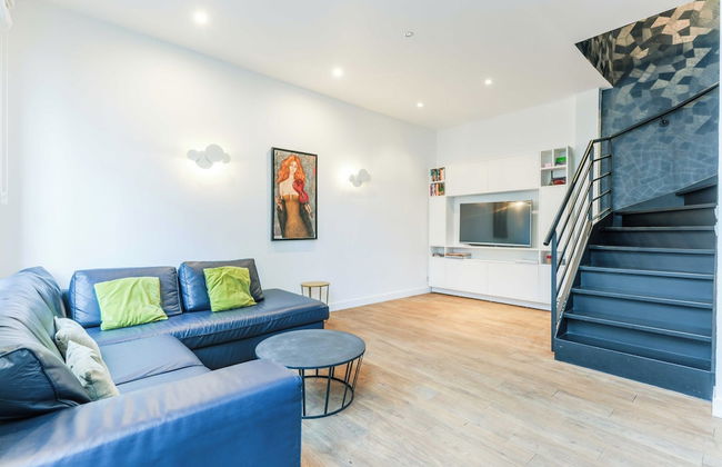 Newly Renovated Loft Bastille - Photo 10