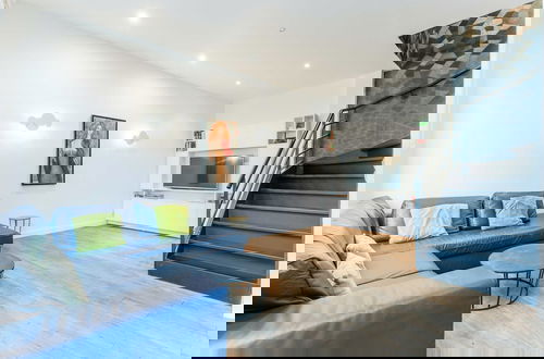 Foto 10 - Newly Renovated Loft Bastille