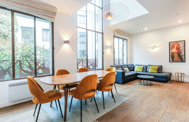 Newly Renovated Loft Bastille - Photo 1