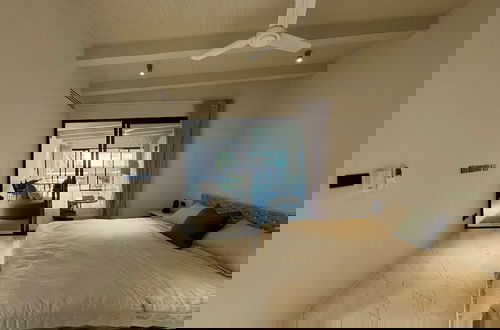 Foto 2 - Beachside Residence