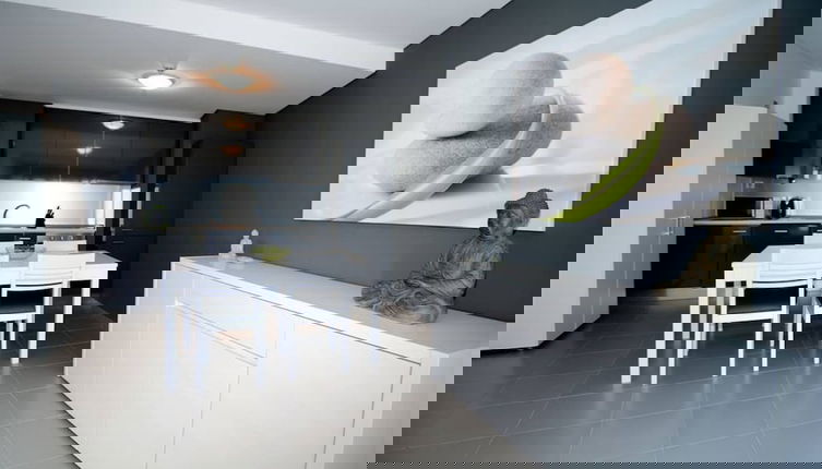 Photo 1 - 09 in Portim o With 1 Bedrooms and 1 Bathrooms