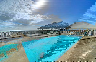 Foto 3 - Oscar s Lodge by Avantstay Dock Pool Access