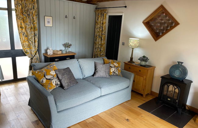 The Tack Room Cottage - Sleeps 4, Garden & Parking - Foto 12