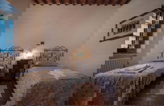 Foto 3 - Green Hill Apt In Tuscan Countryside