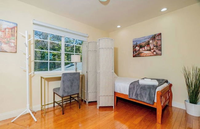 Monterey Park Retreat: Spectacular Views & Comfort - Foto 8