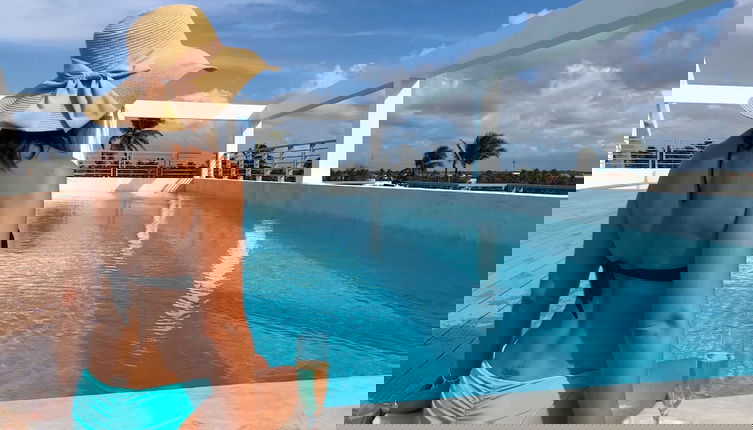 Foto 1 - Vacation Suites Ducassi - Rooftop Pool