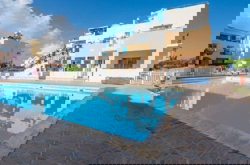 Photo 9 - Accommodation With Pool and Terrace