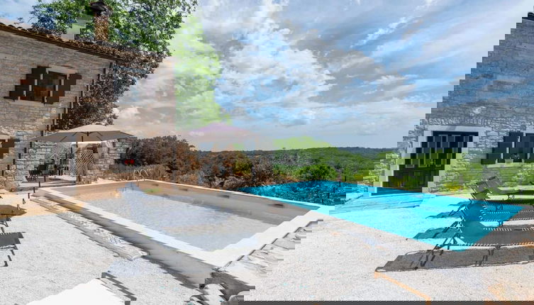 Foto 1 - Holiday House with Pool Villa Ladybug