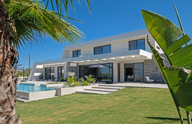 Aethra Grand- Luxury 5-bed Villa 850m From Beach - Photo 11