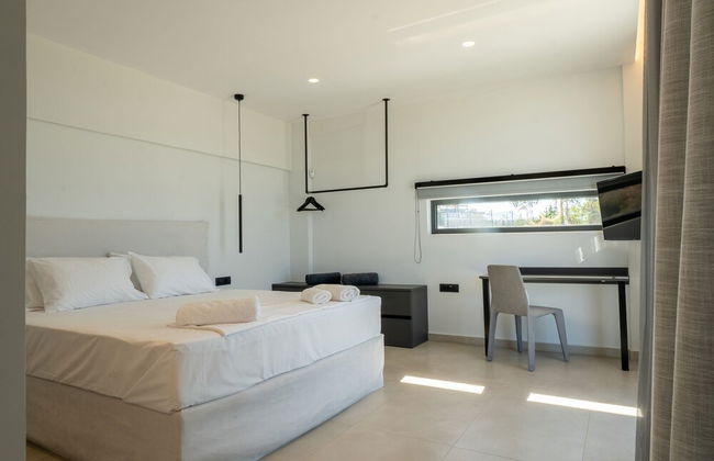 Aethra Grand- Luxury 5-bed Villa 850m From Beach - Photo 64