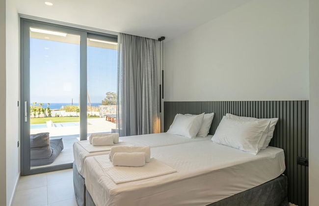 Aethra Grand- Luxury 5-bed Villa 850m From Beach - Photo 48