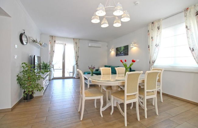 Elegant Villa With Private Pool in Bale - Foto 15
