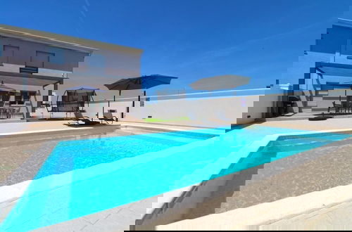 Photo 27 - Elegant Villa With Private Pool in Bale