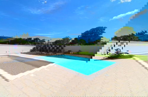 Photo 28 - Elegant Villa With Private Pool in Bale