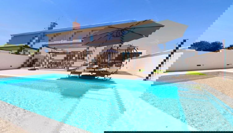 Photo 1 - Elegant Villa With Private Pool in Bale