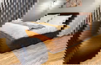 Foto 1 - The 2bdr Obsidian Jacuzzi Stay 5min to CAI Airport