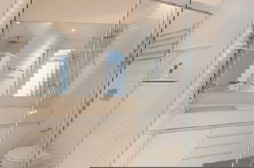 Photo 24 - Modern Design Between Ipanema and Copacabana Bc405