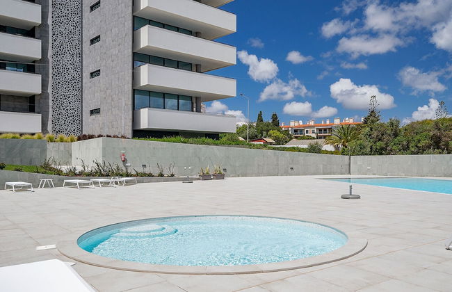 Lagos Deluxe 1 With Pool by Homing - Photo 22