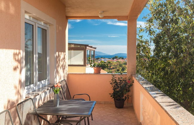 Scenic Elegant Apartments Krk With Balcony and Pool - Foto 33