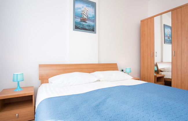 Scenic Elegant Apartments Krk With Balcony and Pool - Foto 14