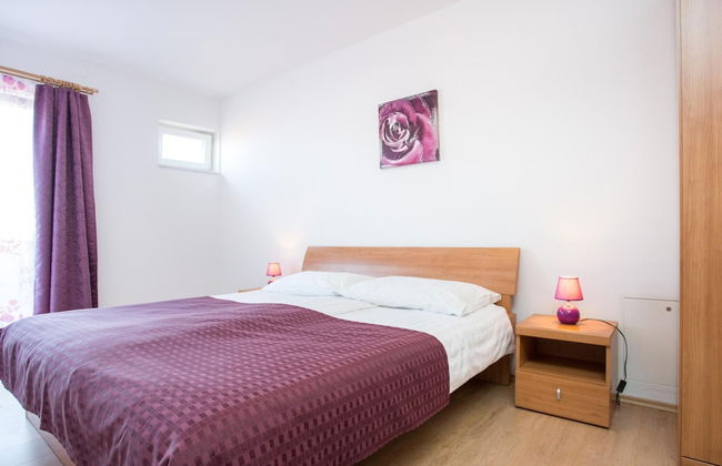 Scenic Elegant Apartments Krk With Balcony and Pool - Foto 16